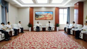  王月成、張鐵強(qiáng)赴中國(guó)農(nóng)業(yè)發(fā)展銀行甘肅省分行交流座談