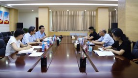  省商務廳黨組成員、副廳長張永洪一行到訪甘肅物流集團